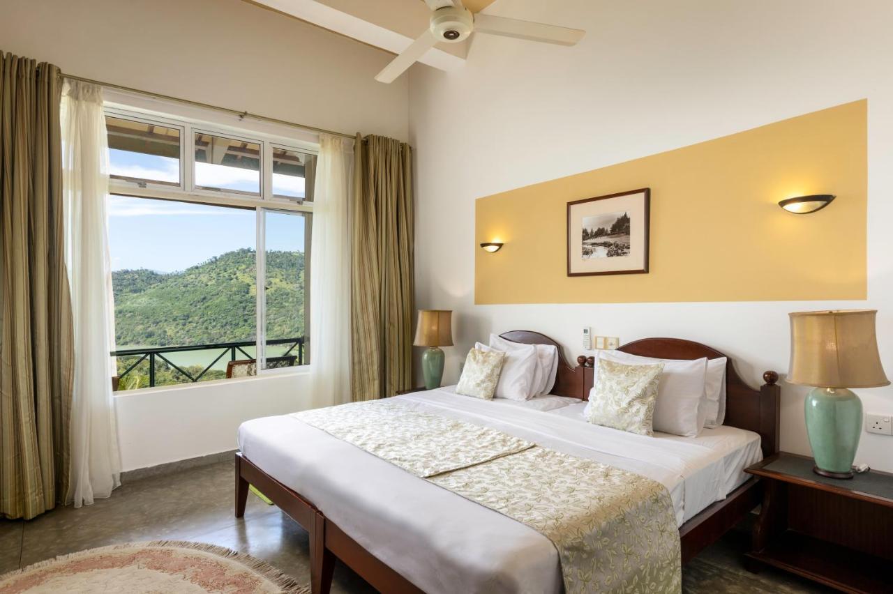 The Albatross, Kandy Digana Bagian luar foto