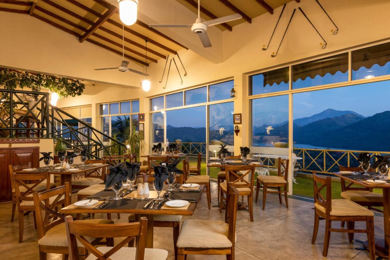 The Albatross, Kandy Digana Bagian luar foto